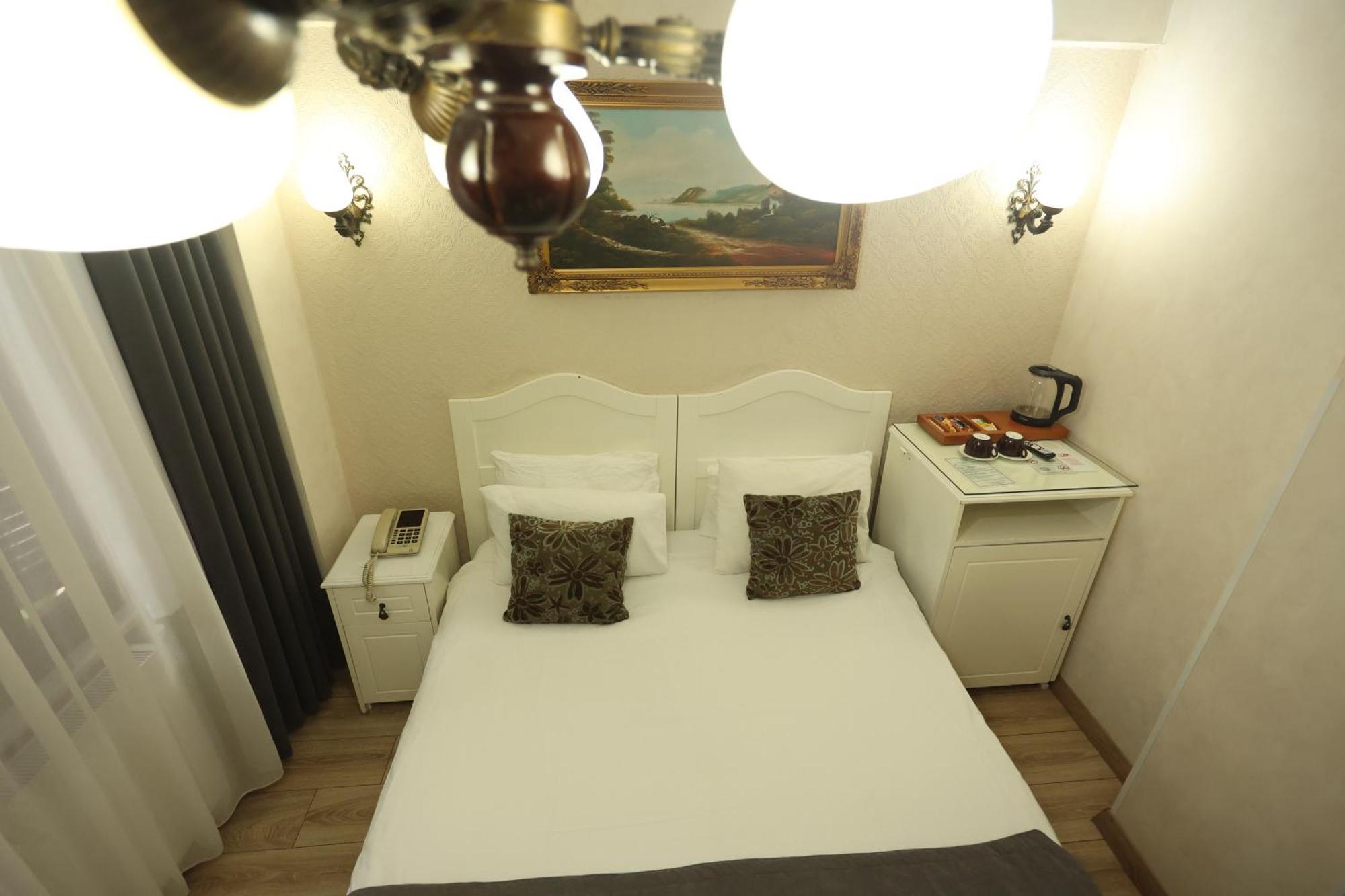 Asmali Hotel Istanbul Bagian luar foto