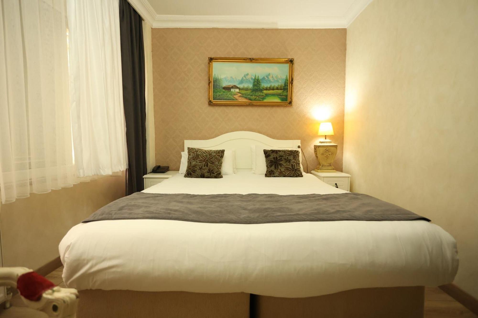 Asmali Hotel Istanbul Bagian luar foto