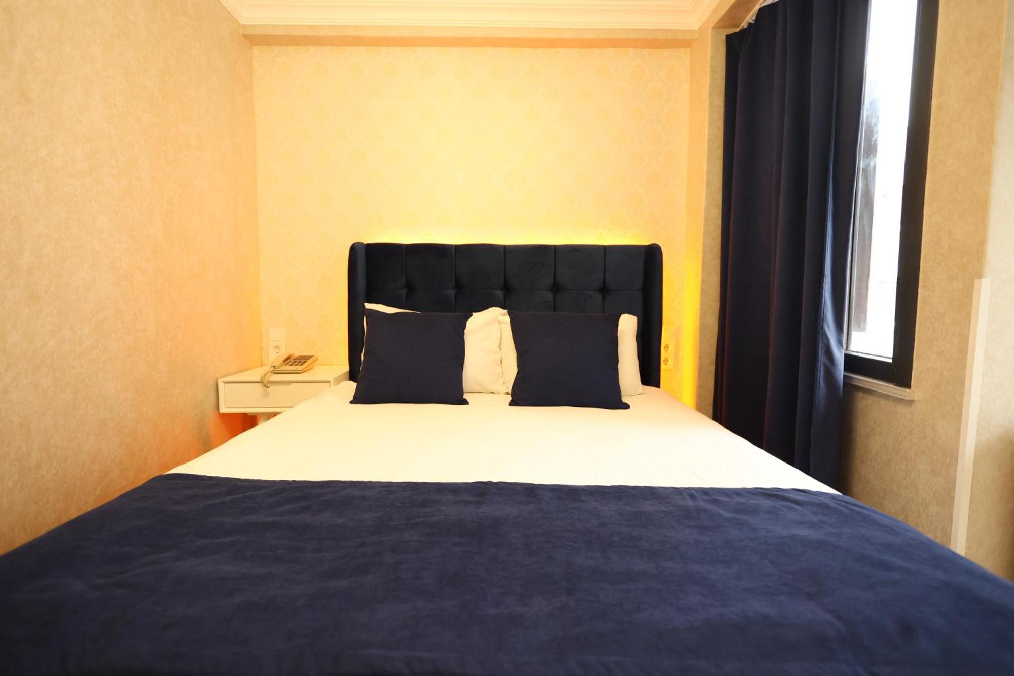 Asmali Hotel Istanbul Bagian luar foto
